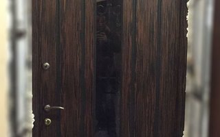 металлическая дверь в коттедж с отделкой коричневым МДФ, модель ДКТЖ-49, вид изнутри